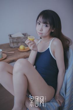 车上他吃我奶进我下面